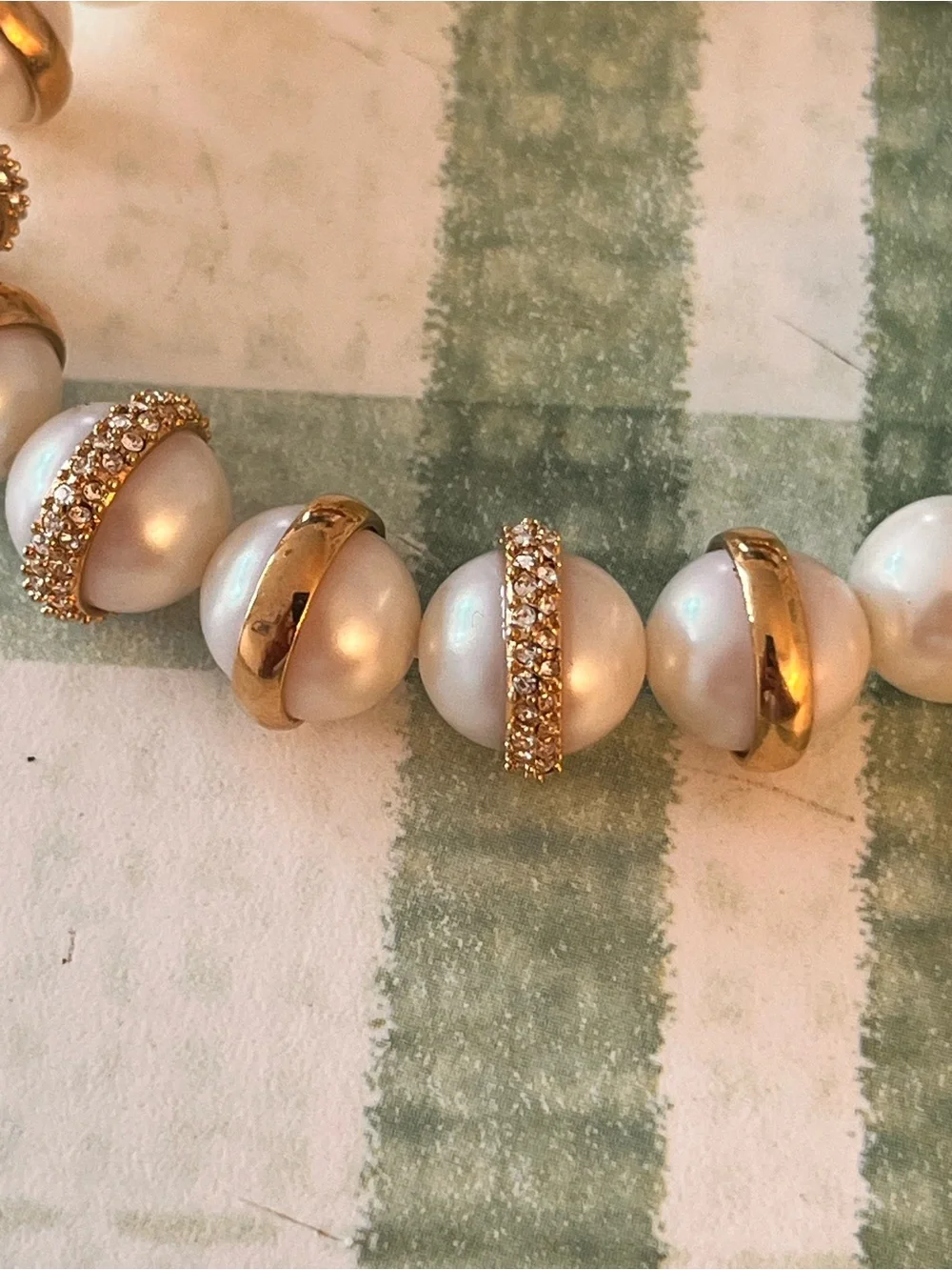 Ann Taylor Pearl & Gold Bead Stretch Bracelet - Ivory/Gold